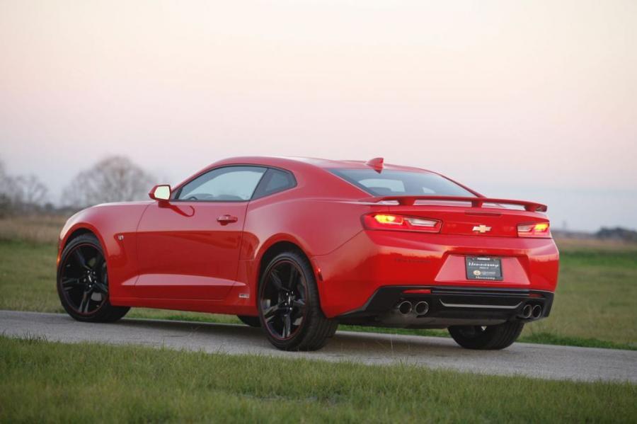  Chevrolet Camaro SS HPE1000 Supercharged by Hennessey 2016 года  (фото 2 из 4)